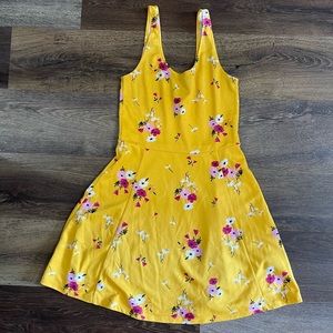 Yellow summer dress.